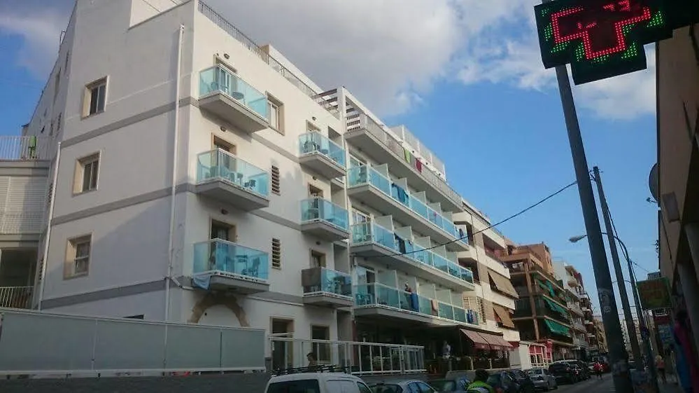 Arcadia Hotel (Adults Only) Ses Cadenes