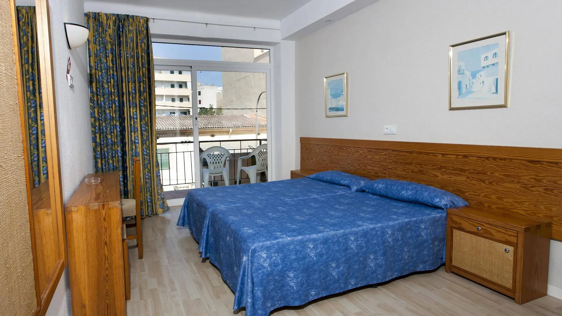 Arcadia Hotel Ses Cadenes 2*,  Spain