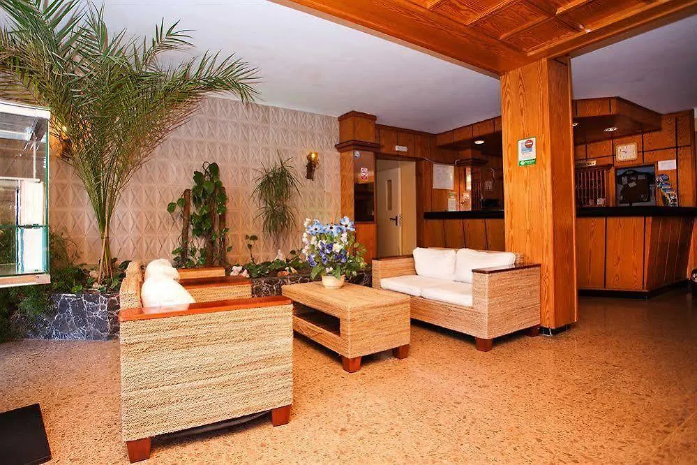 Arcadia Hotel (Adults Only) Ses Cadenes
