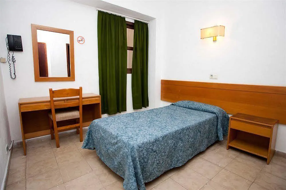 Arcadia Hotel Ses Cadenes